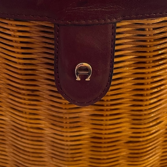Vintage Etienne Aigner Wicker and Leather Crossbody Handbag - Picture 7 of 14